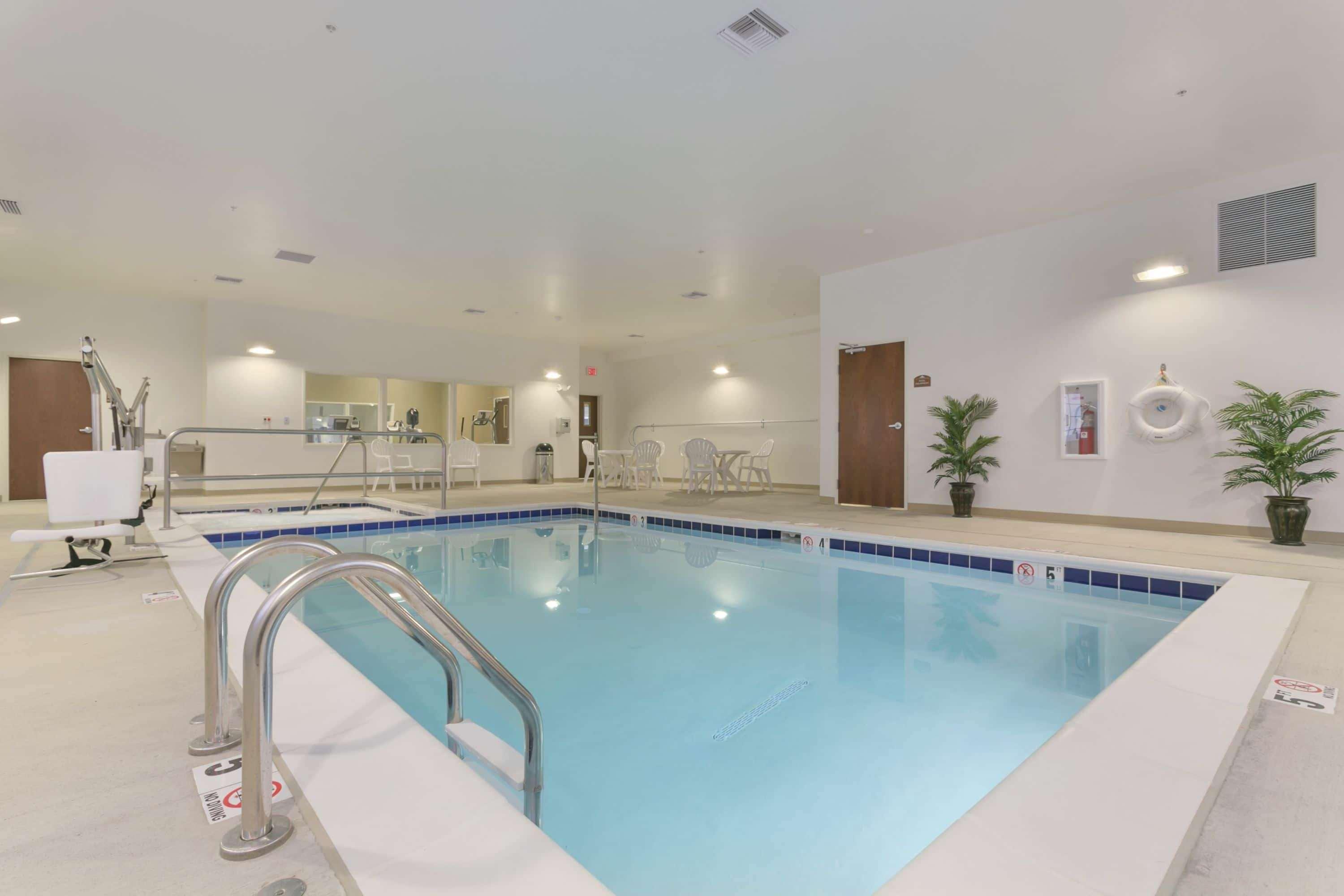 Microtel Inn & Suites By Wyndham Minot Extérieur photo
