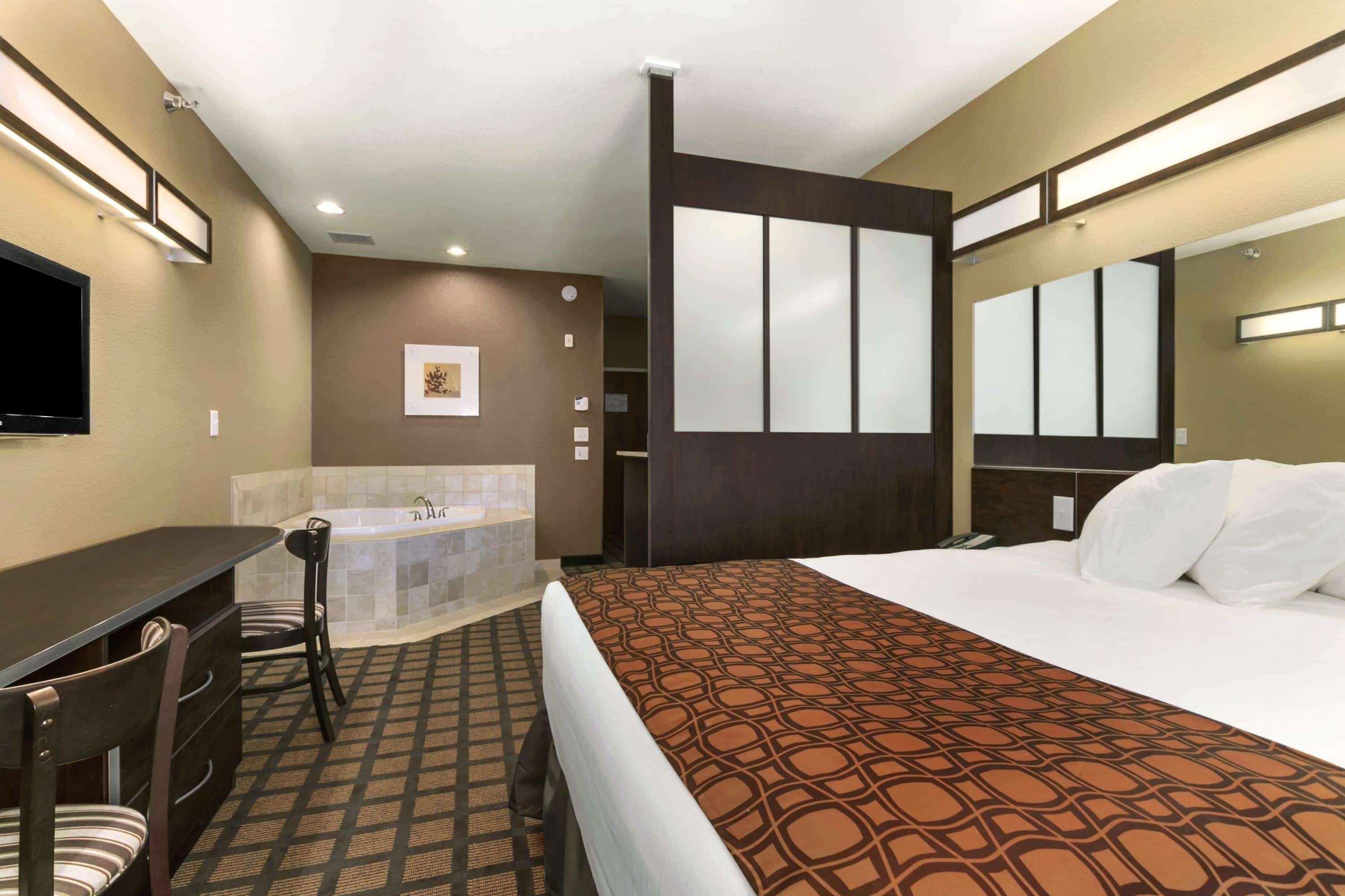 Microtel Inn & Suites By Wyndham Minot Extérieur photo