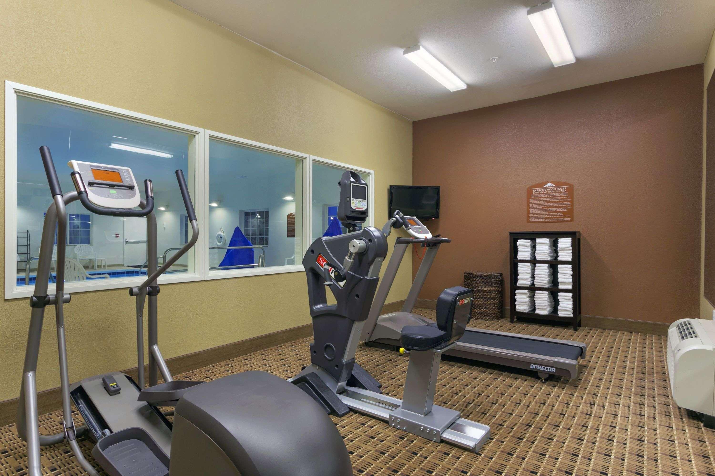 Microtel Inn & Suites By Wyndham Minot Extérieur photo