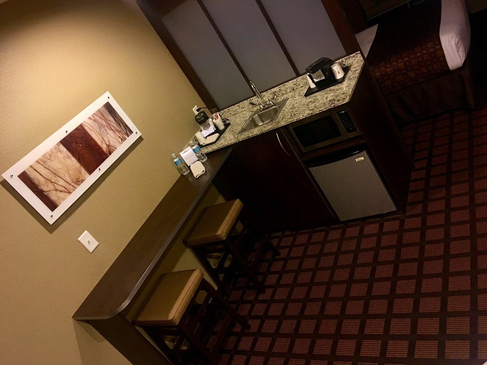 Microtel Inn & Suites By Wyndham Minot Extérieur photo